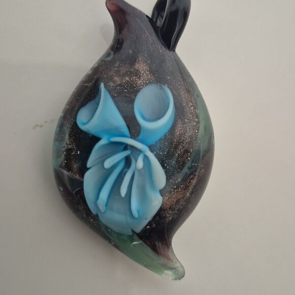 Murano Glass Bird Pendant with Blue Flower - Picture 12 of 16